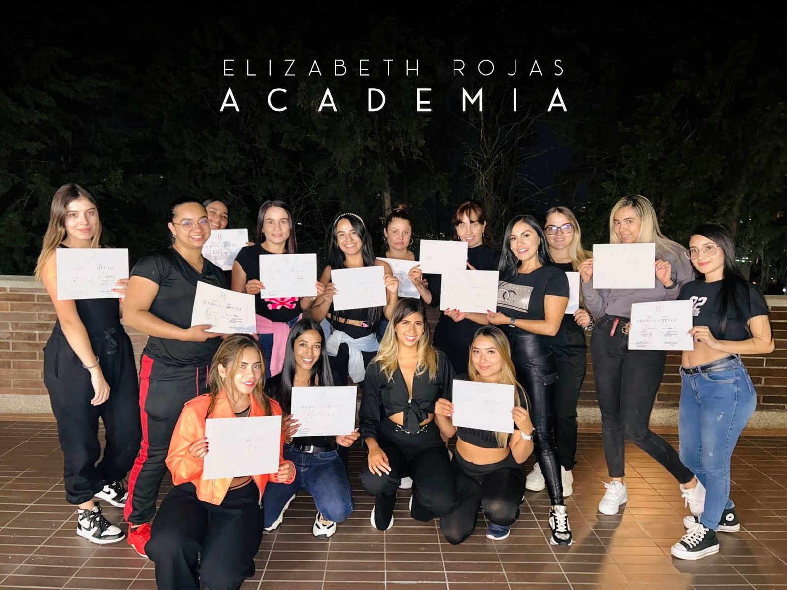 Alumnas del curso presencial de Elizabeth Rojas Academia